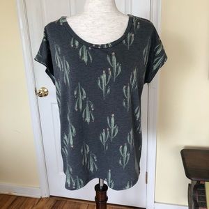 Cute Pleione Cactus Top Medium NWT